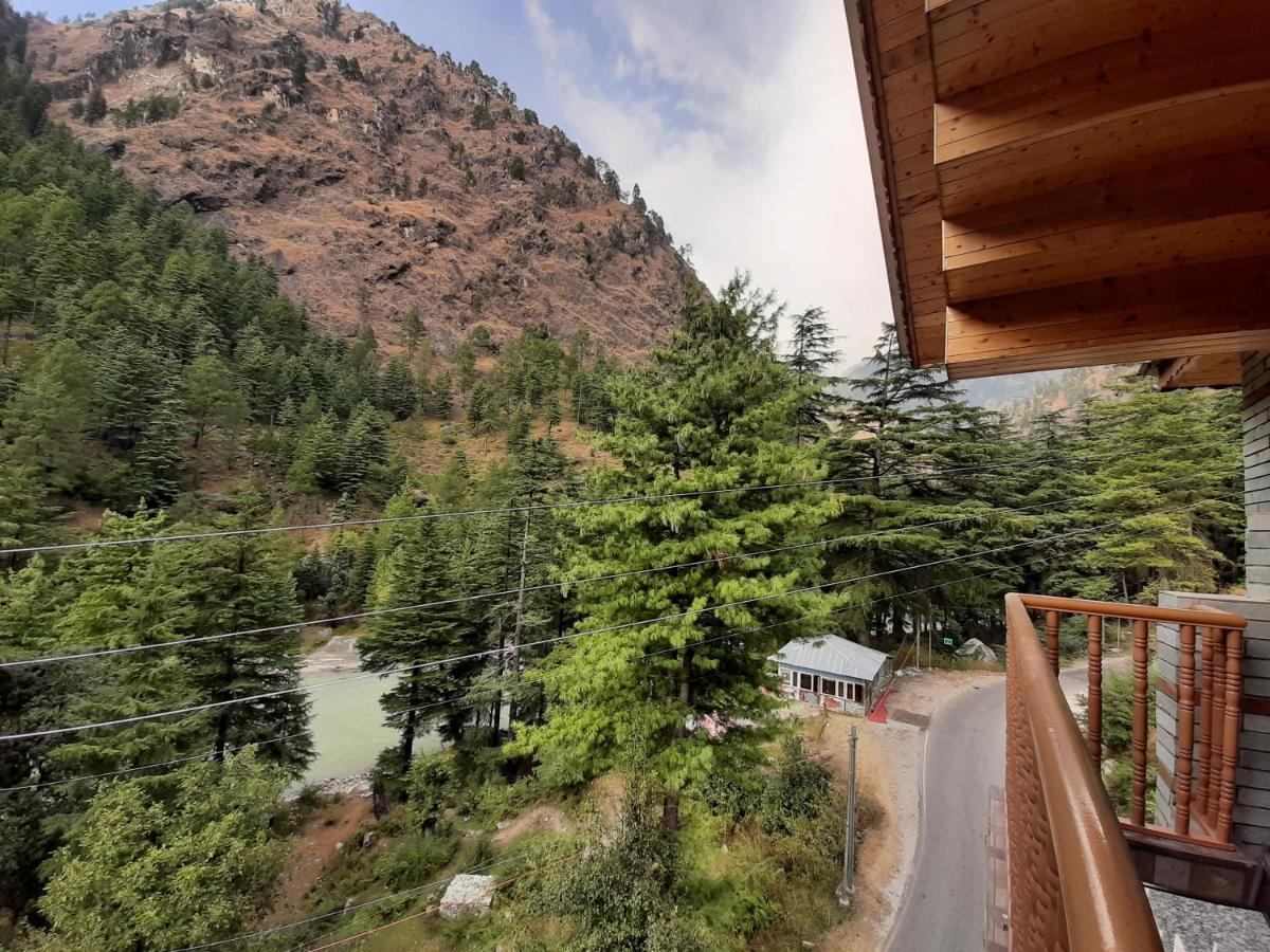 Hotel Royal Palace Kasol Exterior photo