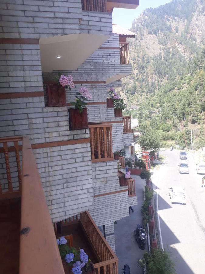 Hotel Royal Palace Kasol Exterior photo